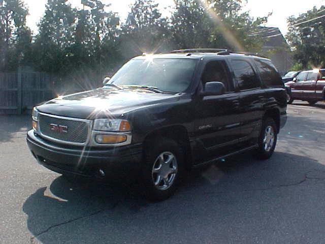 2004 GMC Yukon Unknown