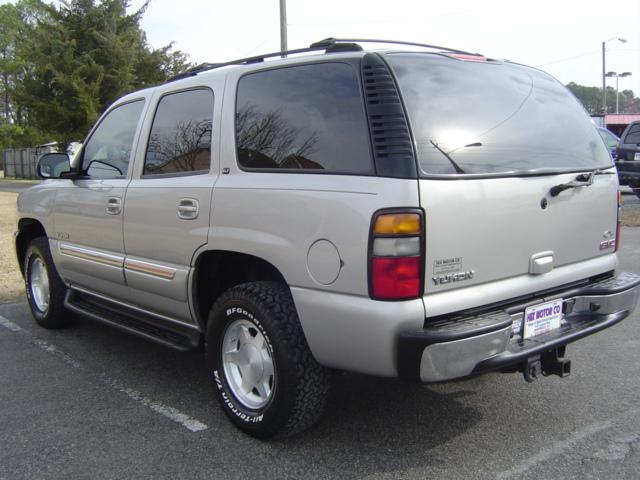 2004 GMC Yukon SLT