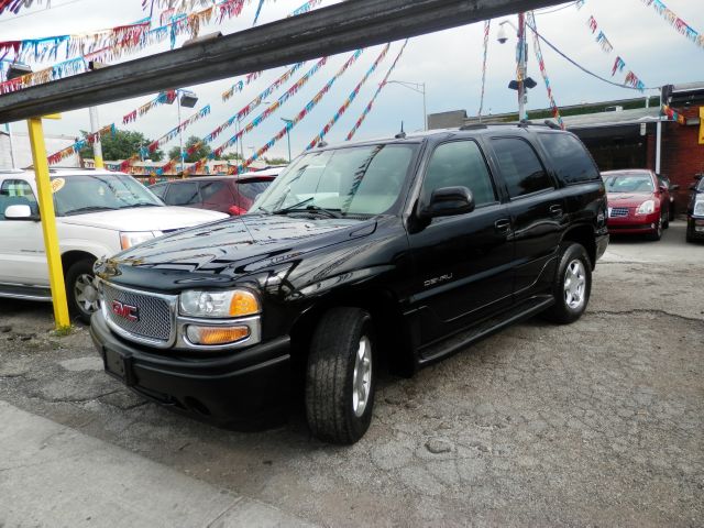 2004 GMC Yukon EX Sedan 4D