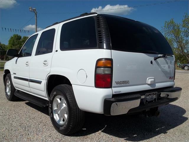 2004 GMC Yukon Unknown