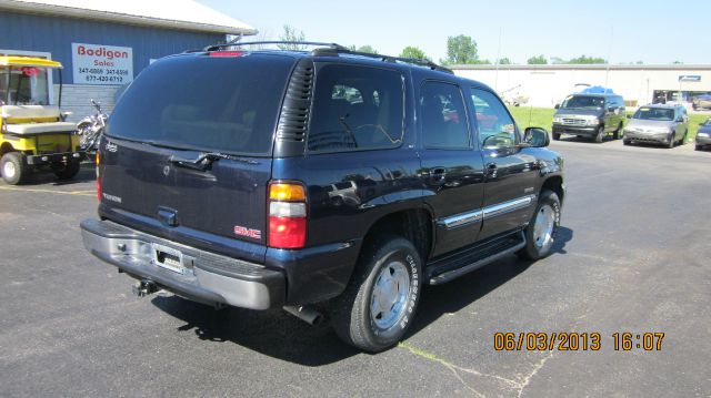 2004 GMC Yukon Ram 3500 Diesel 2-WD