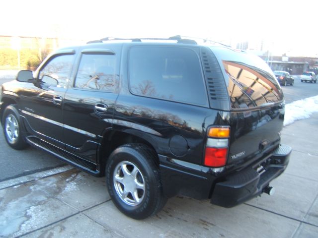 2004 GMC Yukon Base