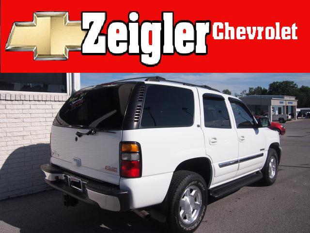 2004 GMC Yukon SLT