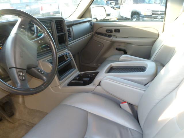 2004 GMC Yukon SLT