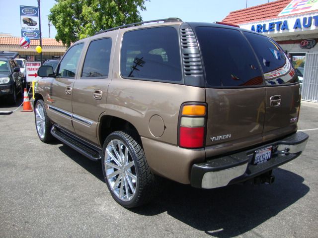 2004 GMC Yukon 4wd