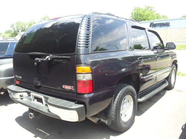 2004 GMC Yukon Ram 3500 Diesel 2-WD