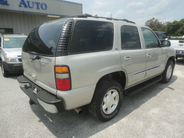 2004 GMC Yukon Ram 3500 Diesel 2-WD