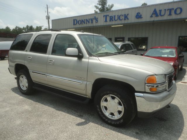 2004 GMC Yukon Ram 3500 Diesel 2-WD