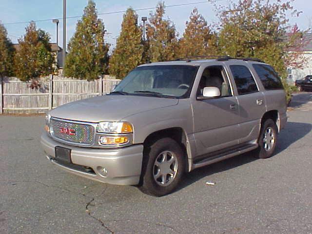 2004 GMC Yukon Unknown