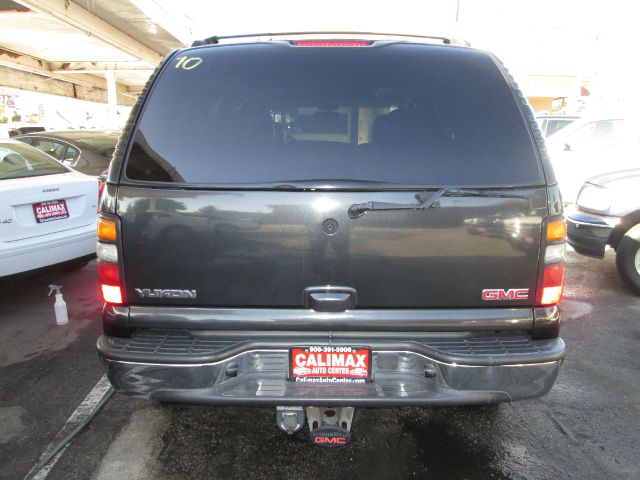 2004 GMC Yukon 4wd