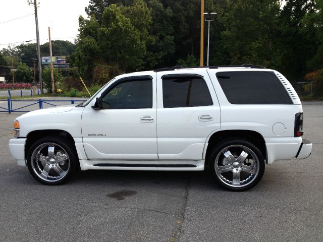 2005 GMC Yukon Base