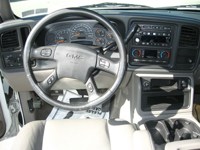 2005 GMC Yukon 4wd