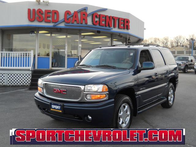 2005 GMC Yukon Sport Utility Pickup 4D