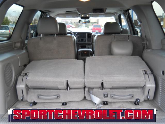 2005 GMC Yukon Sport Utility Pickup 4D