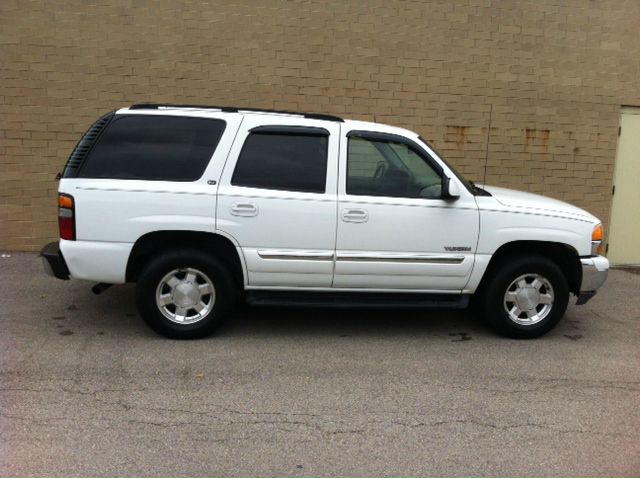 2005 GMC Yukon Ram 3500 Diesel 2-WD