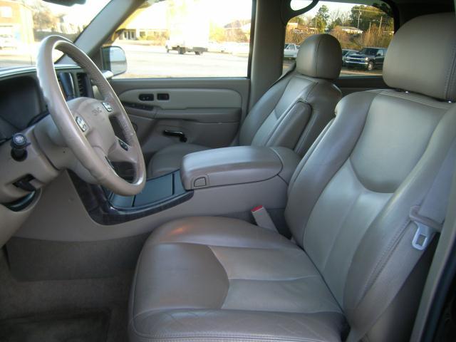 2005 GMC Yukon Unknown