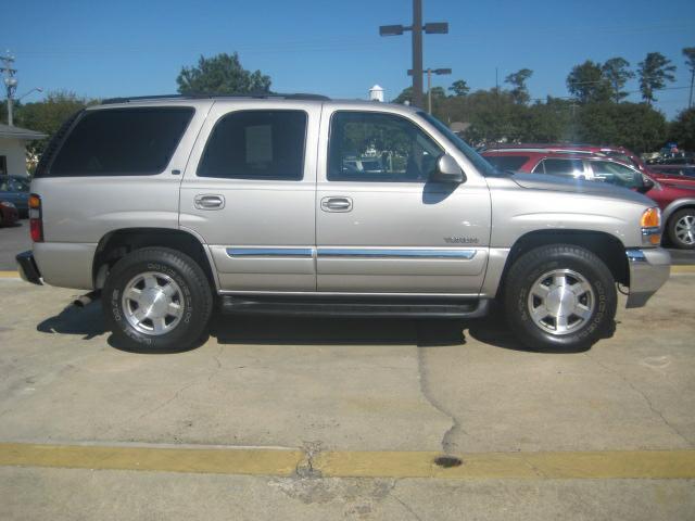 2005 GMC Yukon Unknown