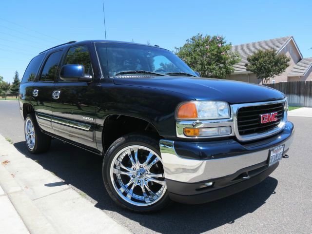 2005 GMC Yukon Ram 3500 Diesel 2-WD