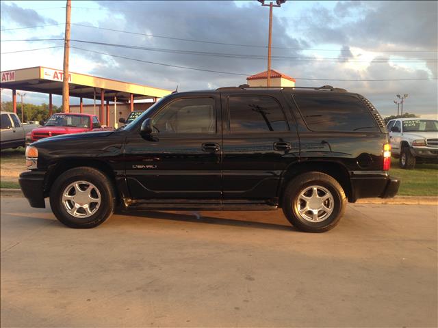 2005 GMC Yukon Base