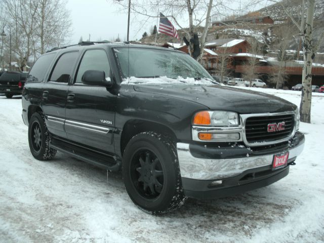 2005 GMC Yukon Ram 3500 Diesel 2-WD