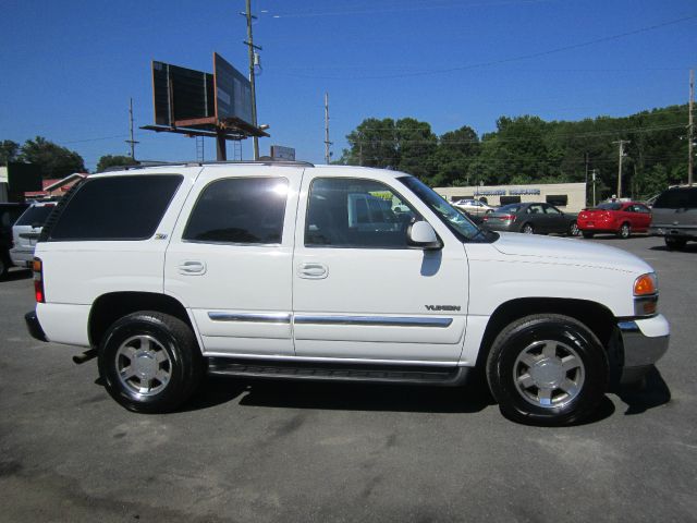 2005 GMC Yukon Ram 3500 Diesel 2-WD