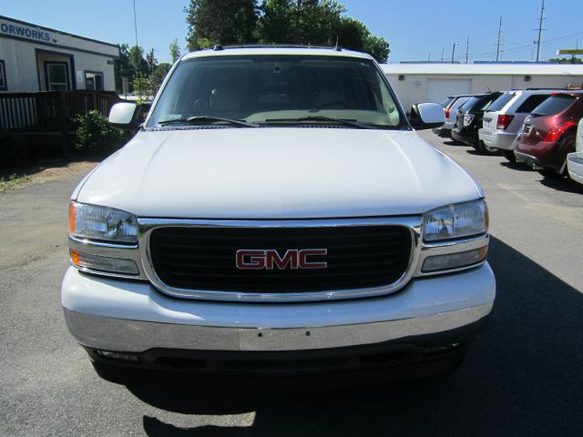 2005 GMC Yukon Ram 3500 Diesel 2-WD