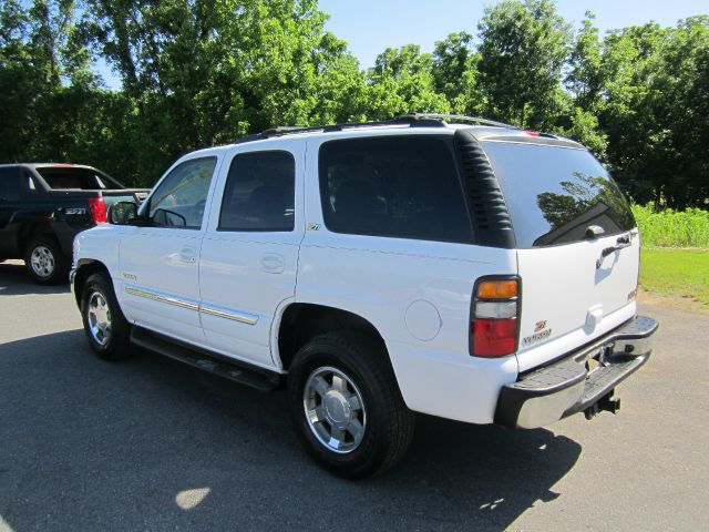 2005 GMC Yukon Ram 3500 Diesel 2-WD