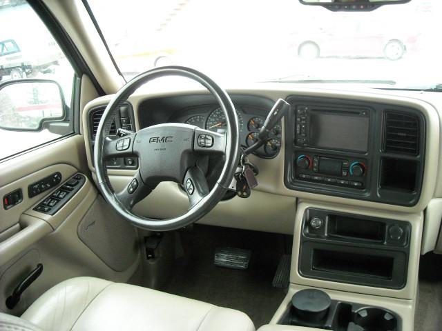 2005 GMC Yukon SLT