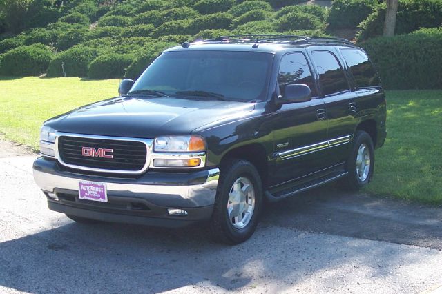 2005 GMC Yukon Ram 3500 Diesel 2-WD