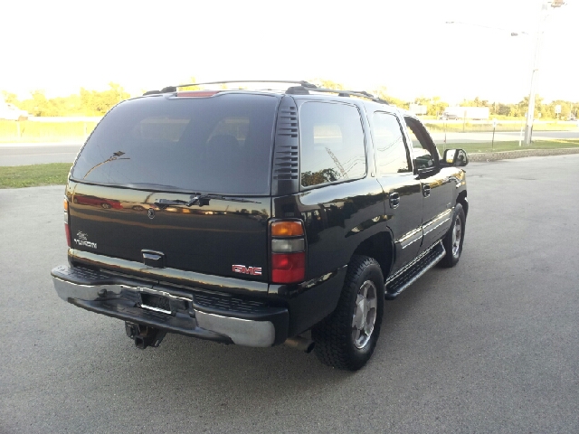 2005 GMC Yukon Ram 3500 Diesel 2-WD