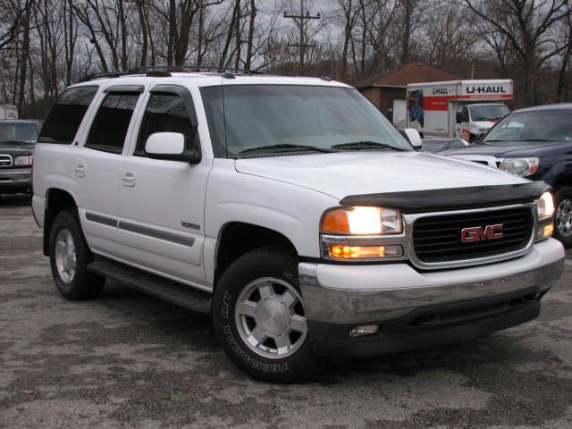 2005 GMC Yukon Ram 3500 Diesel 2-WD