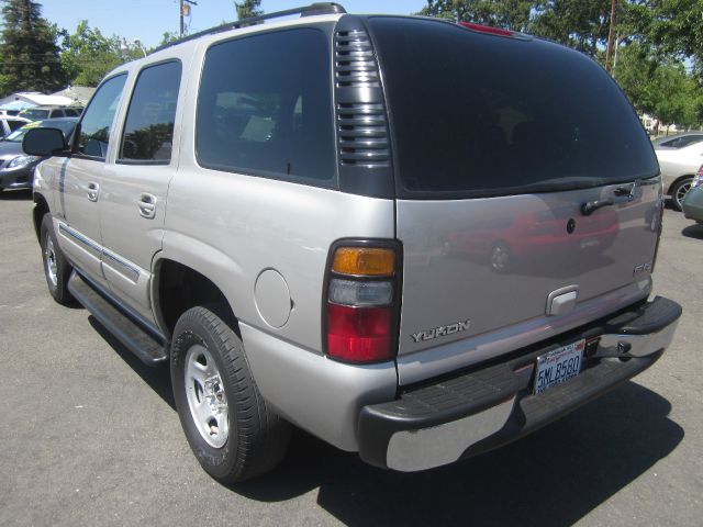 2005 GMC Yukon 4wd