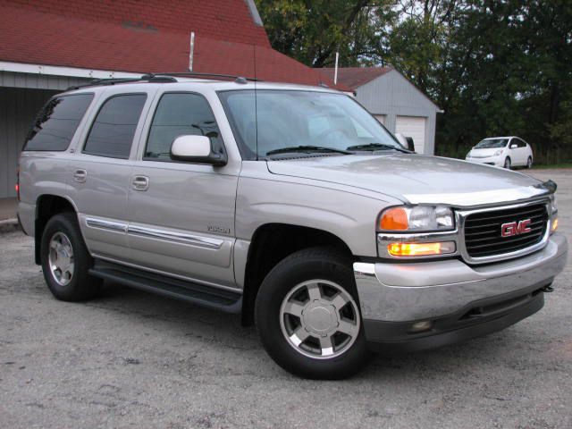 2005 GMC Yukon Ram 3500 Diesel 2-WD