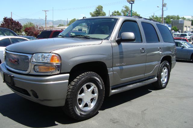 2005 GMC Yukon Base