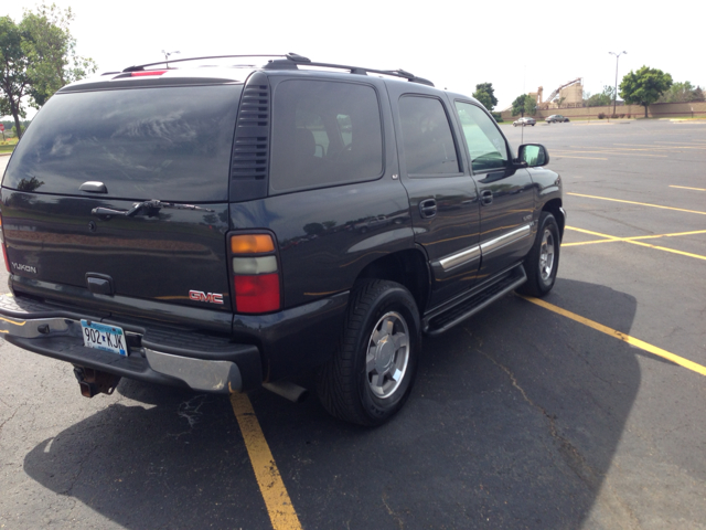 2006 GMC Yukon Wagon SE