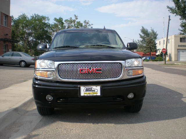 2006 GMC Yukon EX - DUAL Power Doors