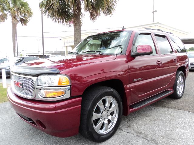 2006 GMC Yukon EX - DUAL Power Doors