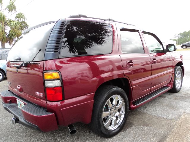 2006 GMC Yukon EX - DUAL Power Doors