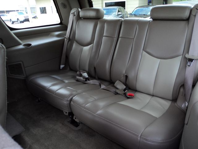 2006 GMC Yukon EX - DUAL Power Doors