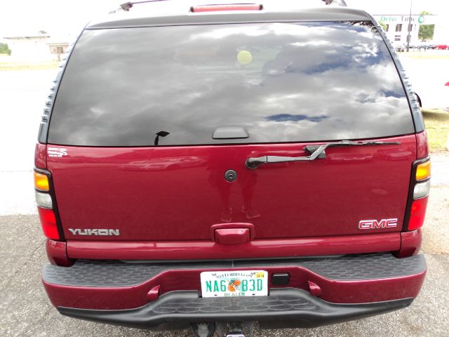 2006 GMC Yukon EX - DUAL Power Doors