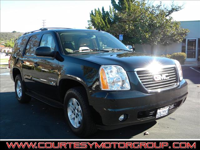 2007 GMC Yukon 4DR WGN I4 LX