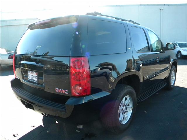 2007 GMC Yukon 4DR WGN I4 LX