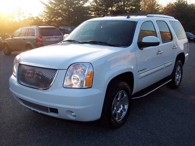 2007 GMC Yukon E23