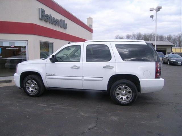 2007 GMC Yukon EX Sedan 4D