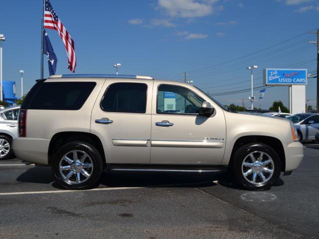 2007 GMC Yukon EX Sedan 4D