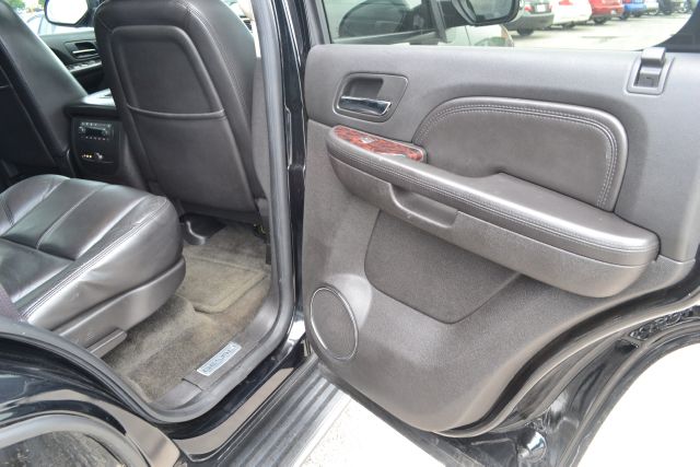 2007 GMC Yukon EX - DUAL Power Doors