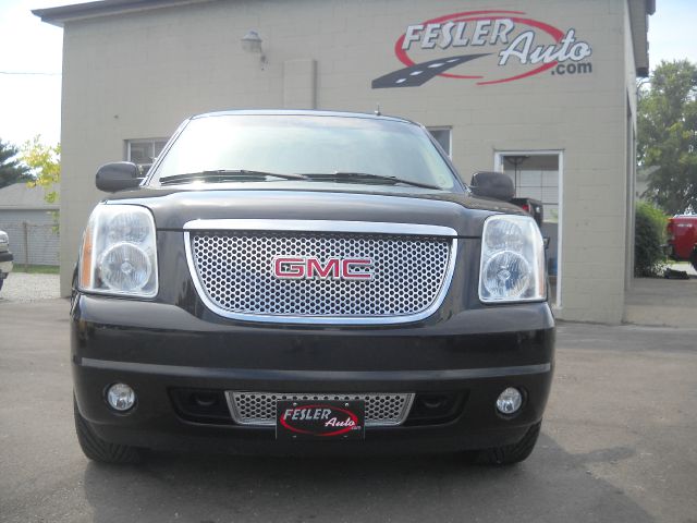 2007 GMC Yukon EX - DUAL Power Doors