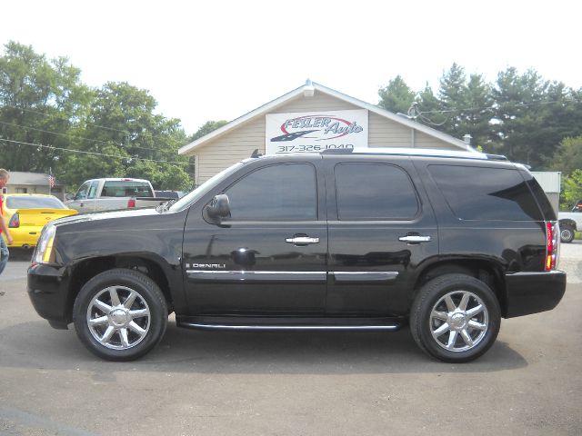 2007 GMC Yukon EX - DUAL Power Doors