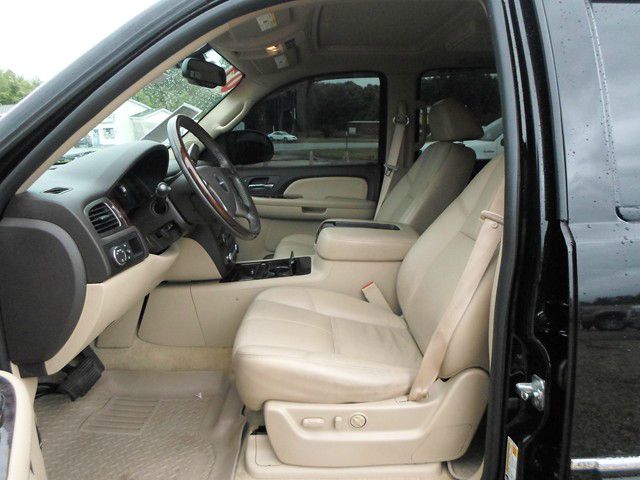 2007 GMC Yukon EX - DUAL Power Doors