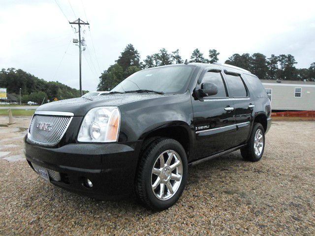 2007 GMC Yukon EX - DUAL Power Doors